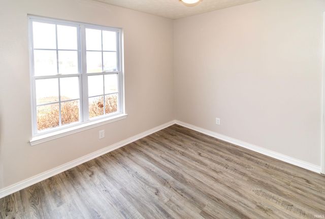 10000 Galleon Court, Evansville, IN 47725