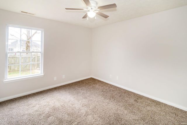 10000 Galleon Court, Evansville, IN 47725