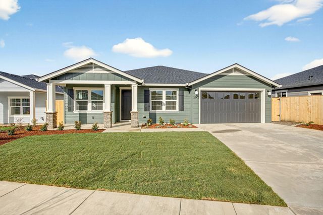 3743 Carlin Drive, Medford, OR 97504
