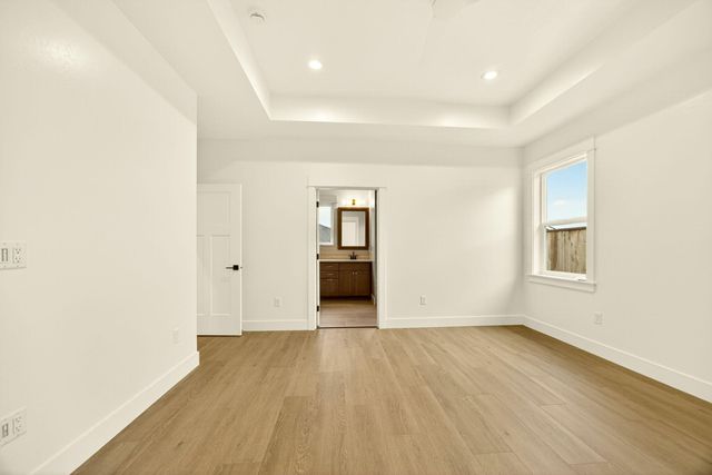 3743 Carlin Drive, Medford, OR 97504