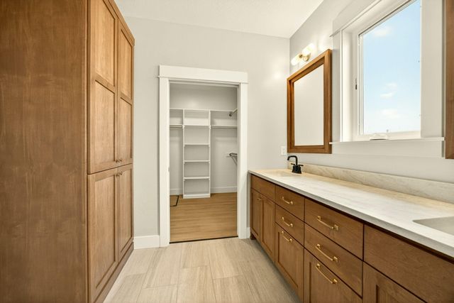 3743 Carlin Drive, Medford, OR 97504