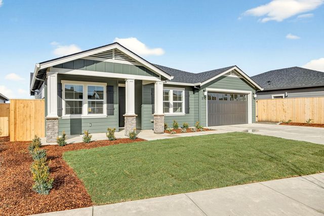 3743 Carlin Drive, Medford, OR 97504