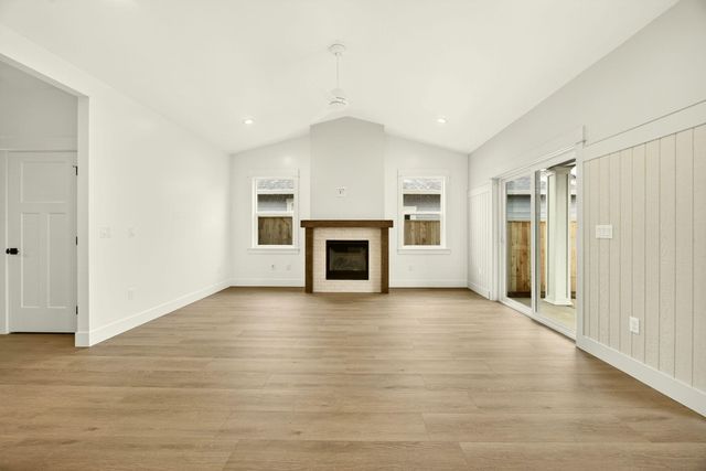 3743 Carlin Drive, Medford, OR 97504