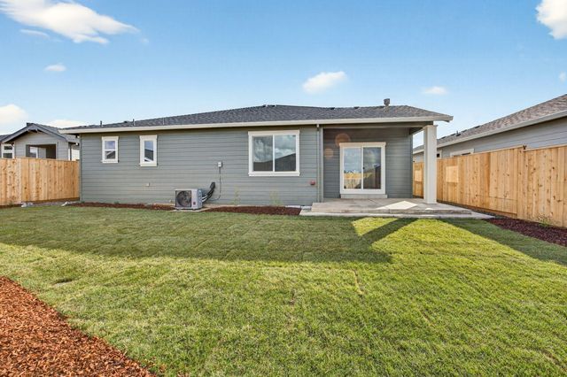 3743 Carlin Drive, Medford, OR 97504