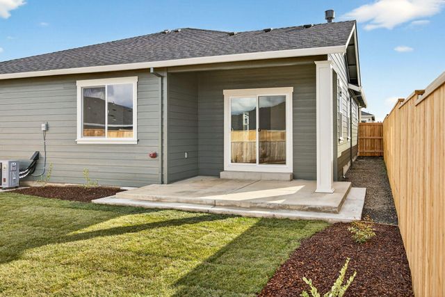 3743 Carlin Drive, Medford, OR 97504