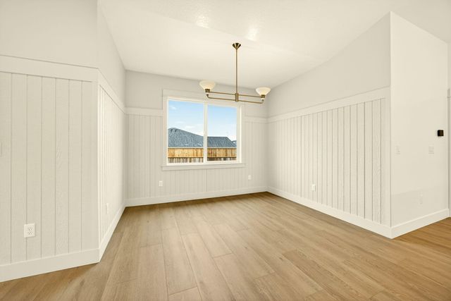 3743 Carlin Drive, Medford, OR 97504