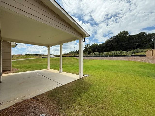 76 HIDDEN FIELDS Way, Hoschton, GA 30548