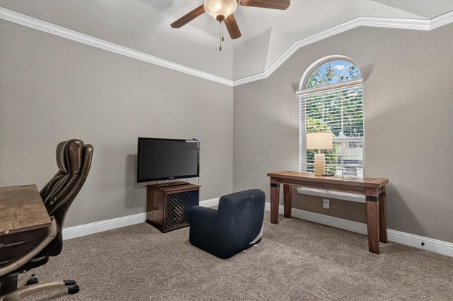 441 E Wishbone Lane, Fort Worth, TX 76052