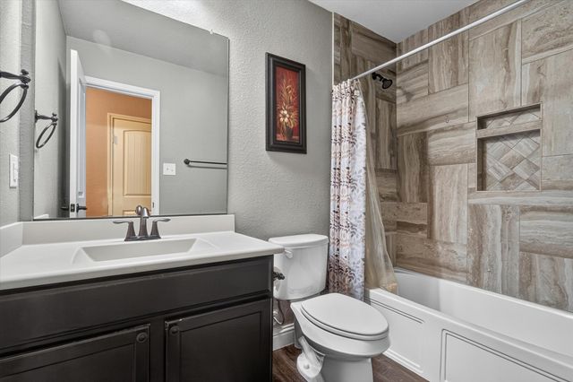 441 E Wishbone Lane, Fort Worth, TX 76052