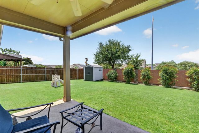 441 E Wishbone Lane, Fort Worth, TX 76052