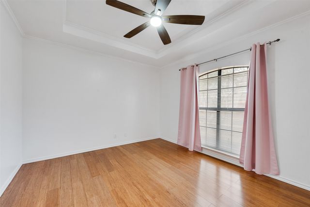 6621 Townlake Circle, Arlington, TX 76016