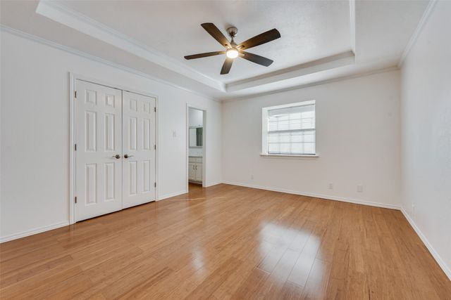 6621 Townlake Circle, Arlington, TX 76016