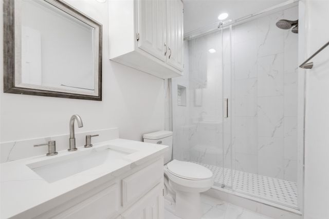 6621 Townlake Circle, Arlington, TX 76016