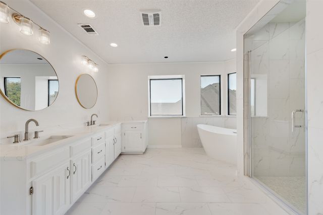 6621 Townlake Circle, Arlington, TX 76016