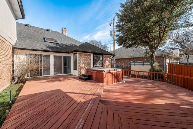 6621 Townlake Circle, Arlington, TX 76016