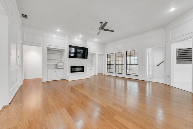 6621 Townlake Circle, Arlington, TX 76016