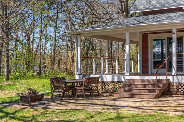 28080 Morgan Avenue, Lindstrom, MN 55045