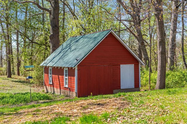 28080 Morgan Avenue, Lindstrom, MN 55045