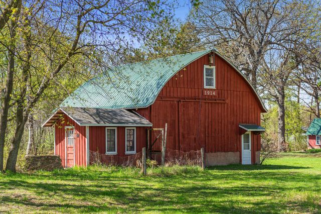 28080 Morgan Avenue, Lindstrom, MN 55045