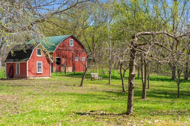 28080 Morgan Avenue, Lindstrom, MN 55045
