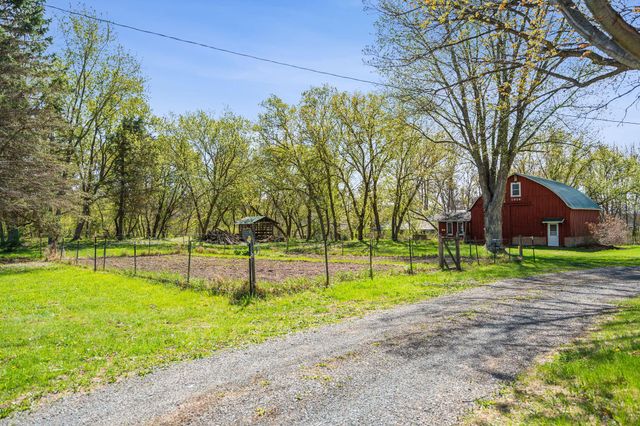 28080 Morgan Avenue, Lindstrom, MN 55045