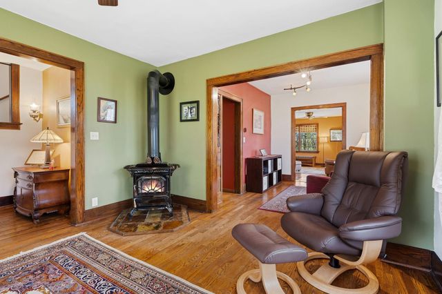 28080 Morgan Avenue, Lindstrom, MN 55045