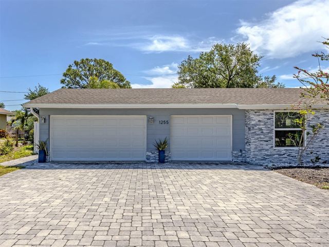 1255 YACHT CLUB DRIVE, Venice, FL 34293