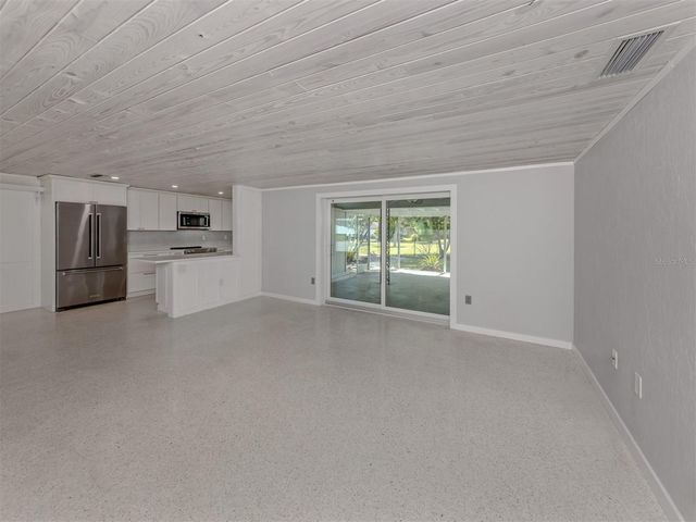 1255 YACHT CLUB DRIVE, Venice, FL 34293