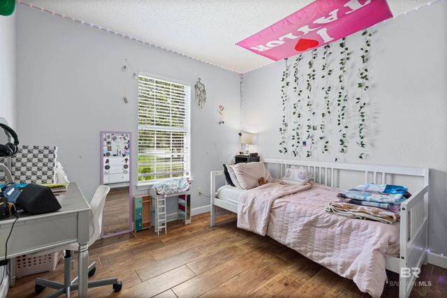 9228 Hammock Road, Elberta, AL 36530