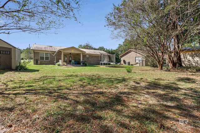 9228 Hammock Road, Elberta, AL 36530