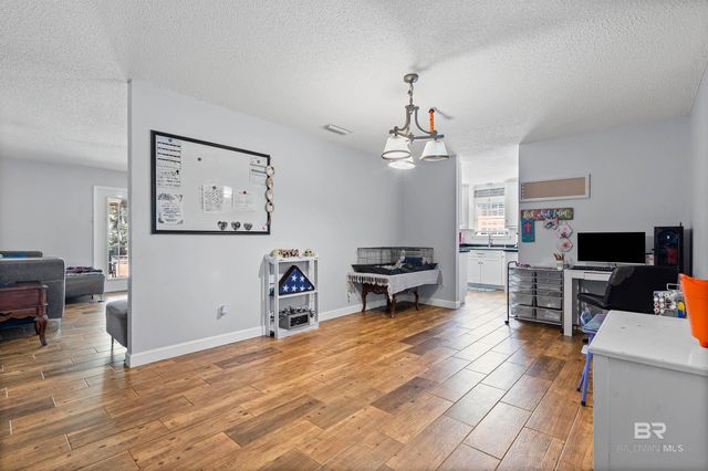 9228 Hammock Road, Elberta, AL 36530