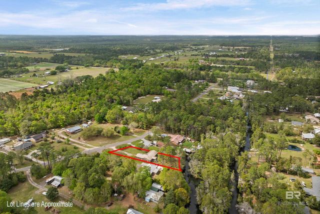 9228 Hammock Road, Elberta, AL 36530