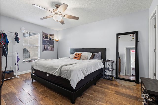 9228 Hammock Road, Elberta, AL 36530