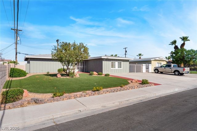 1205 Squires Street, Las Vegas, NV 89146