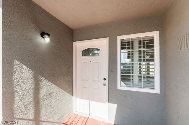 1205 Squires Street, Las Vegas, NV 89146