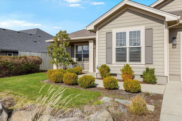 3969 Sunleaf Avenue, Medford, OR 97504