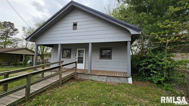 202 S LIBERTY Street, Marion, IL 62959