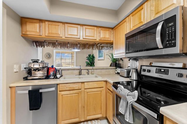 2990 BONAVENTURE CIRCLE 103, Palm Harbor, FL 34684