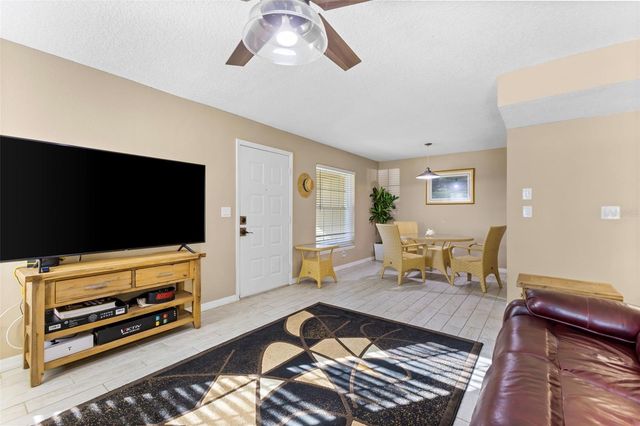 2990 BONAVENTURE CIRCLE 103, Palm Harbor, FL 34684