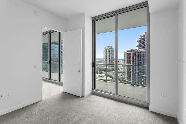 400 CENTRAL AVENUE 1704, St Petersburg, FL 33701