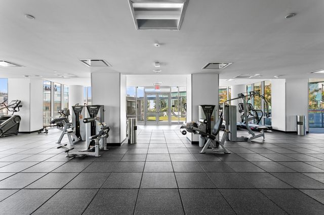 400 CENTRAL AVENUE 1704, St Petersburg, FL 33701