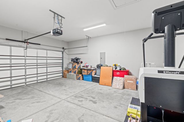 328 Las Olas Dr., Myrtle Beach, SC 29577