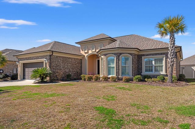 328 Las Olas Dr., Myrtle Beach, SC 29577