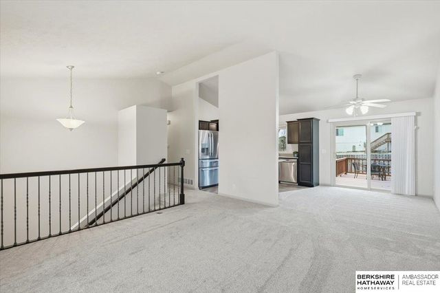 16942 Browne Street, Omaha, NE 68116