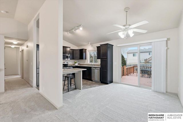 16942 Browne Street, Omaha, NE 68116