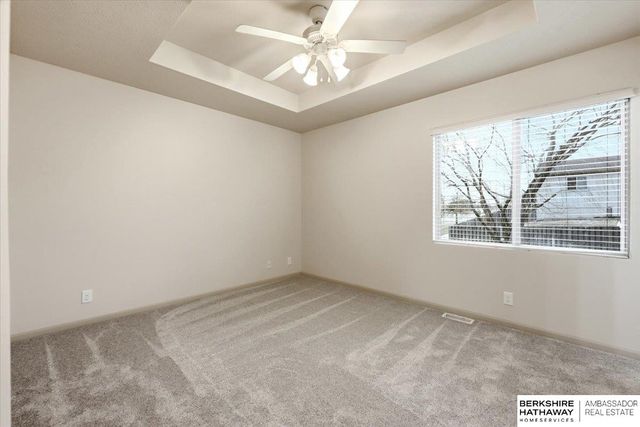 16942 Browne Street, Omaha, NE 68116