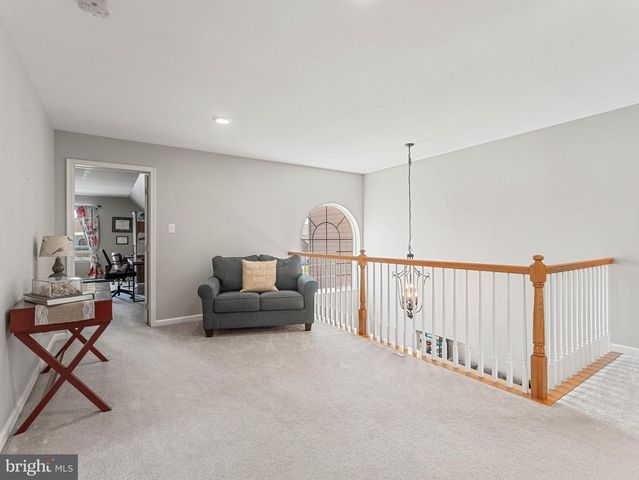 1216 KAREN ANN, West Deptford, NJ 08086