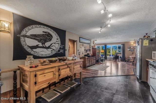 20355 Highway 2, Sandpoint, ID 83864