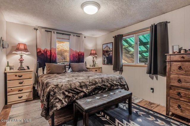 20355 Highway 2, Sandpoint, ID 83864