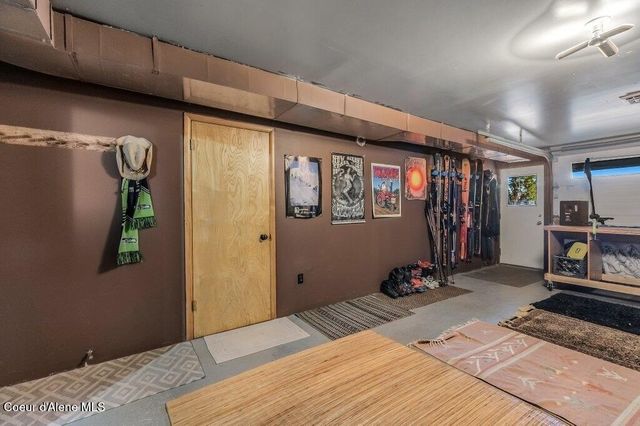 20355 Highway 2, Sandpoint, ID 83864